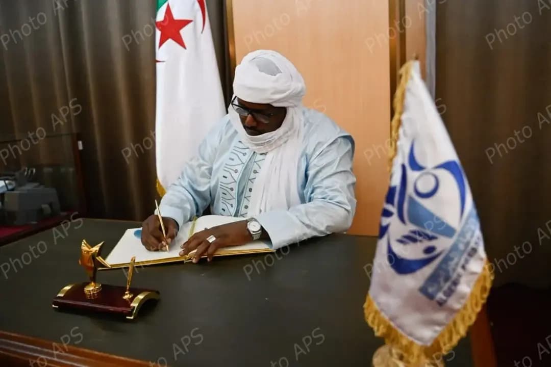 President of National Observatory of Communication of Niger visits APS