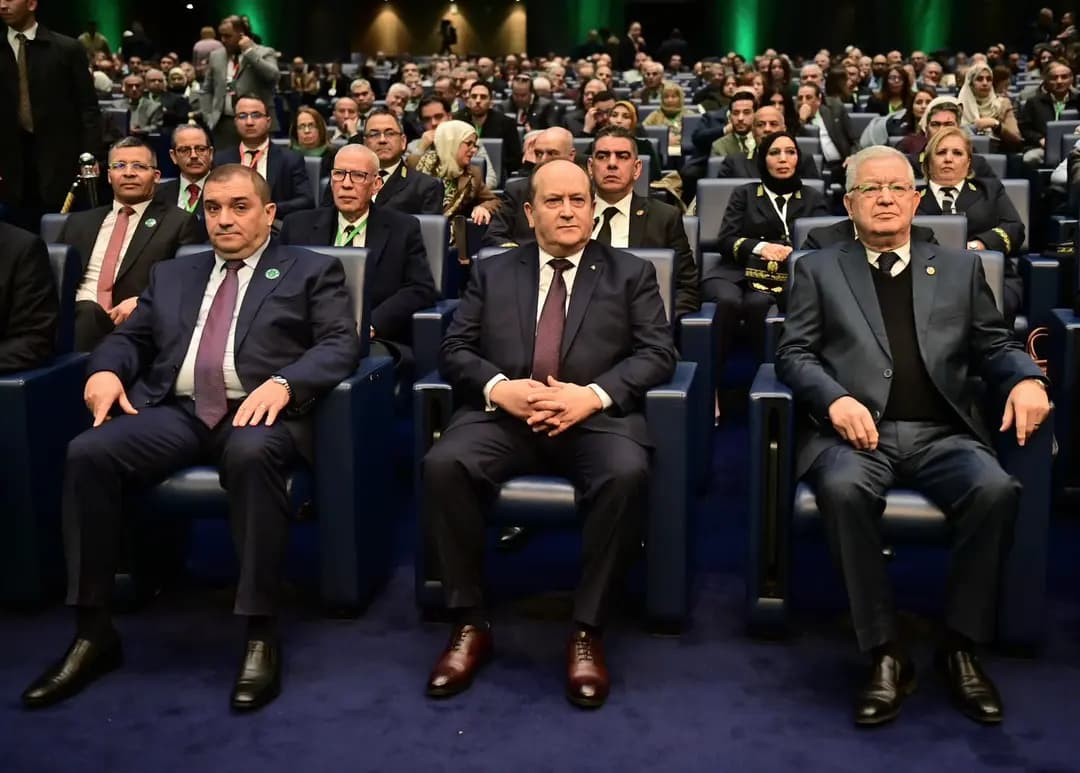 PM chairs National Forum on "Legal Security and its Impact on Economic Development"