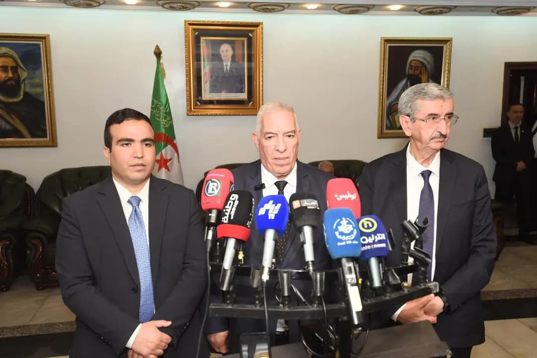 Mujahideen Minister presides over National Memory Day ceremony