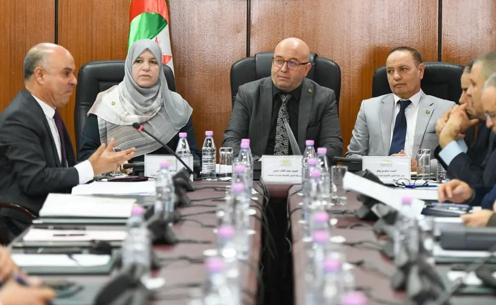 Parties commend Gara Djebilet railway as strategic achievement
