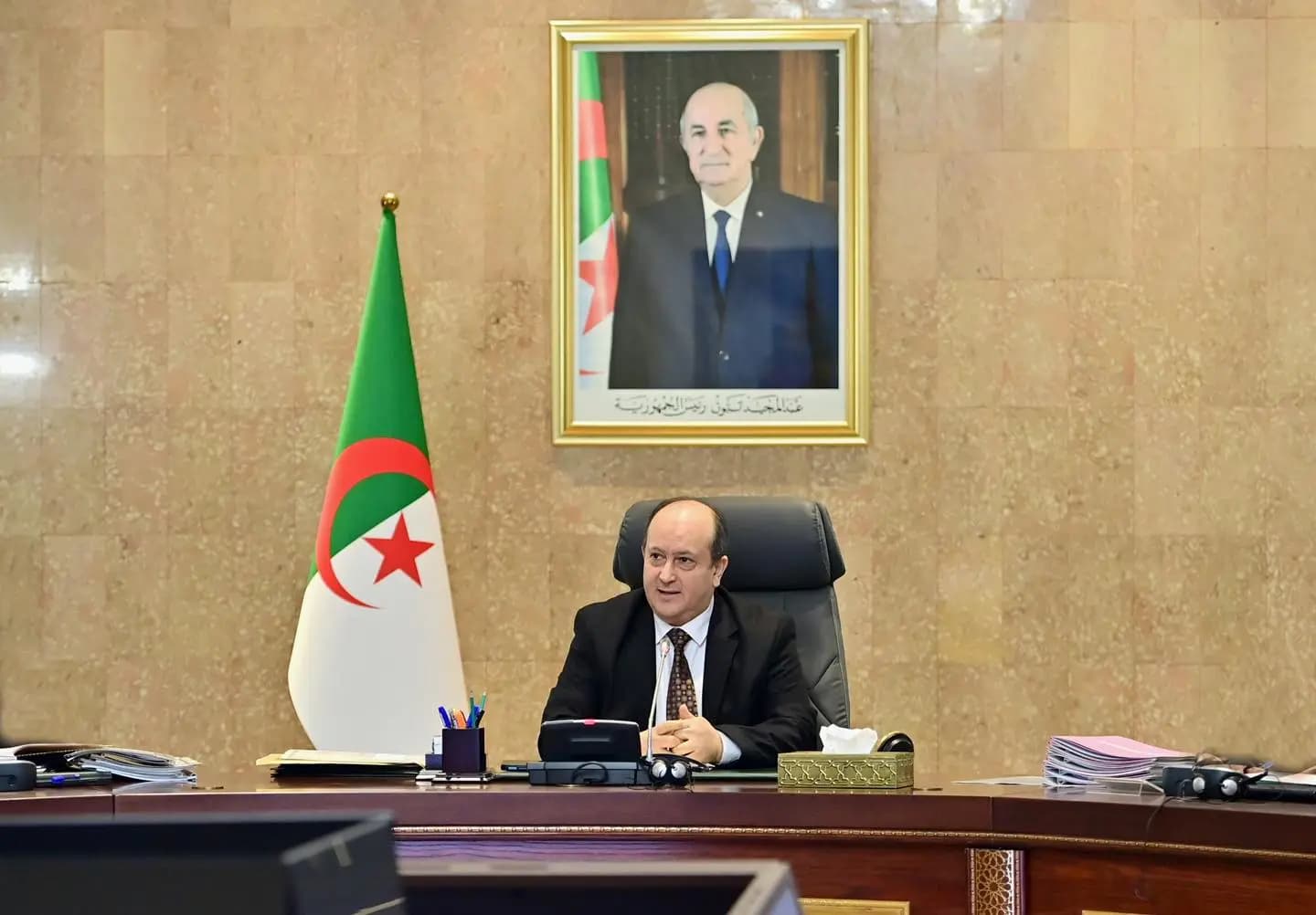 Government meeting discusses industrial real estate, 2026-2028 sectoral roadmaps
