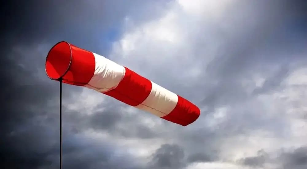 Strong winds to hit several provinces Monday,Tuesday