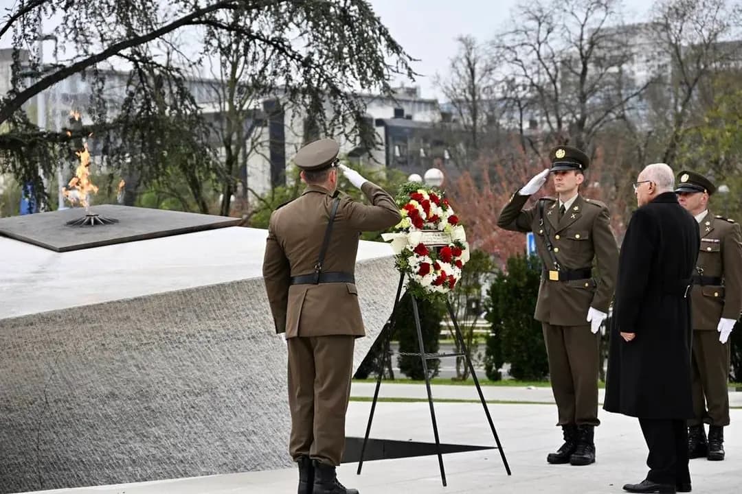 FM Attaf lays wreath at Croatian War of Independence memorial