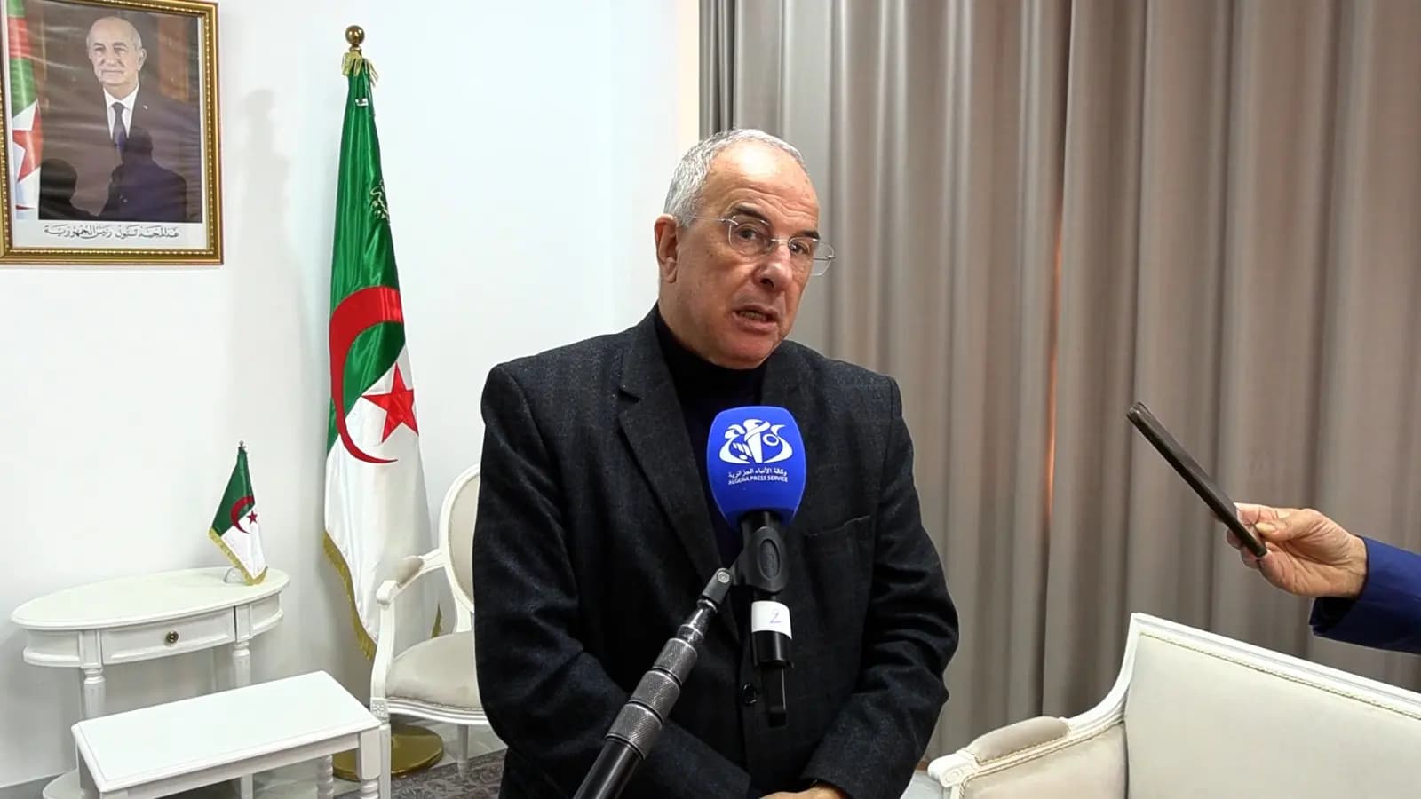 Unions hail President Tebboune’s directives to raise minimum wage, unemployment benefits