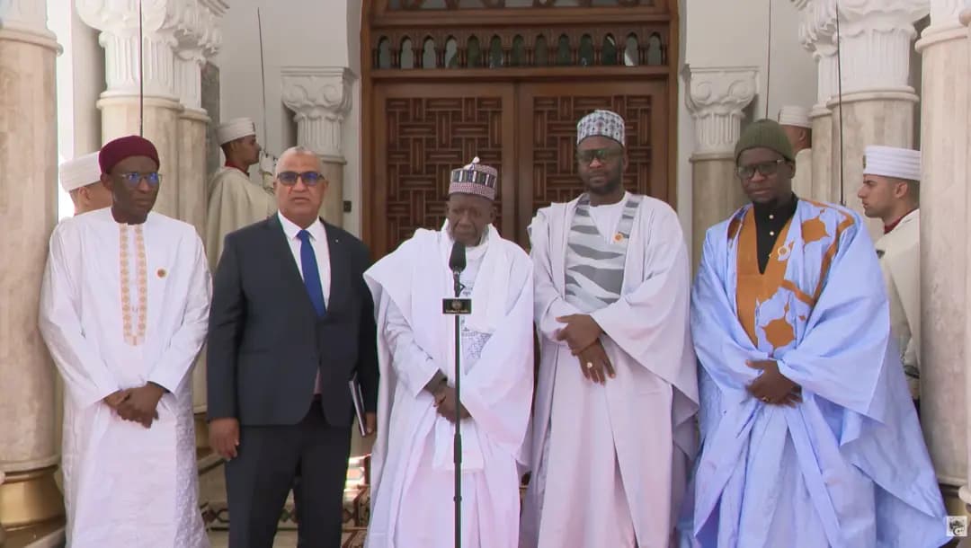 Grand Khalifa of Fayda Tijaniyya in Senegal commends Algeria's role in championing just Muslim causes worldwide