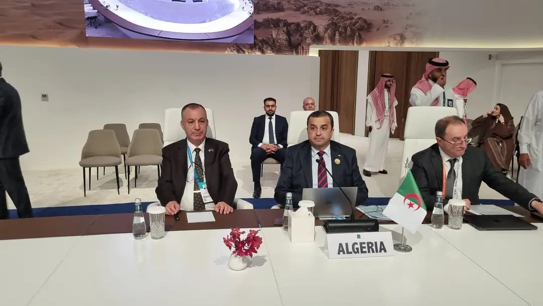 Arkab takes part in consultative meeting on oil market stability, supply security