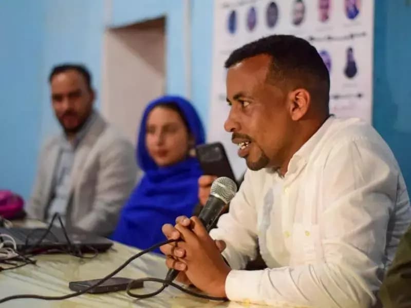 Solidarity meeting backs Sahrawi students detained in Moroccan prisons

