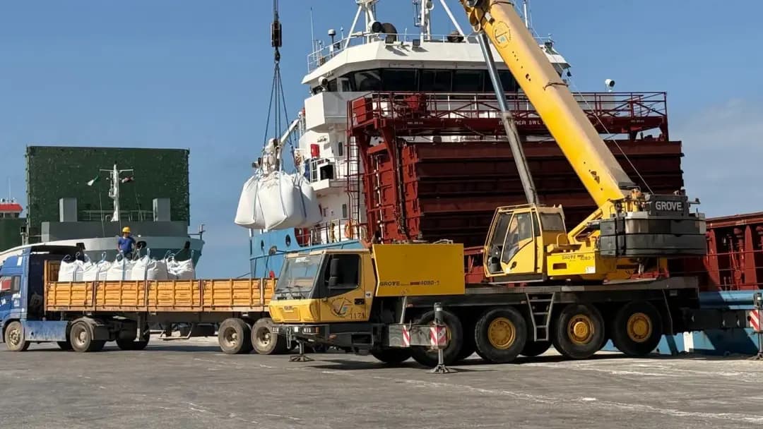 Over 15,000 tonnes of cement, clinker exported through Tenes port
