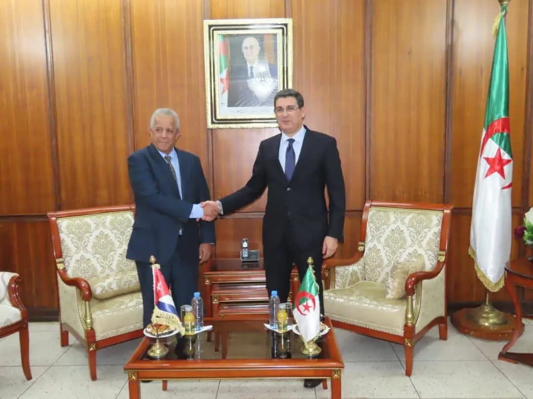 Health Minister receives Cuba's ambassador to Algeria