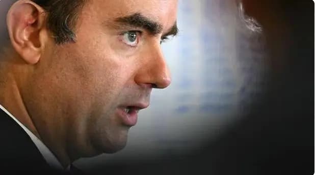 New Lecornu government hangs in balance