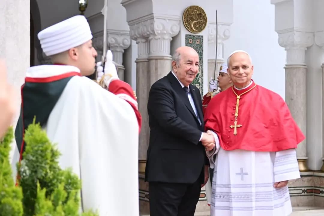 The President of the Republic, Abdelmadjid Tebboune, held an official reception for Pope Leo XIV on Monday at the Presidency of the Republic.