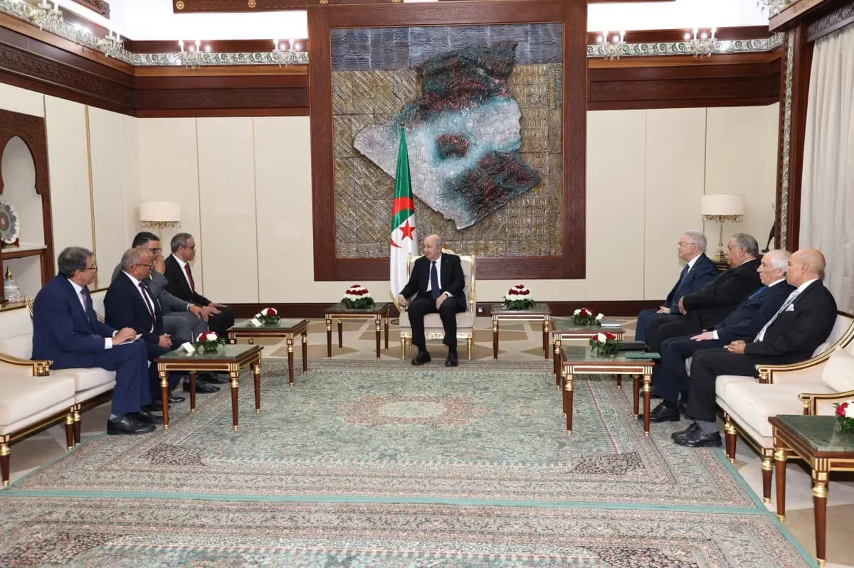 President Tebboune receives President of Tunisian National Council of Regions and Districts