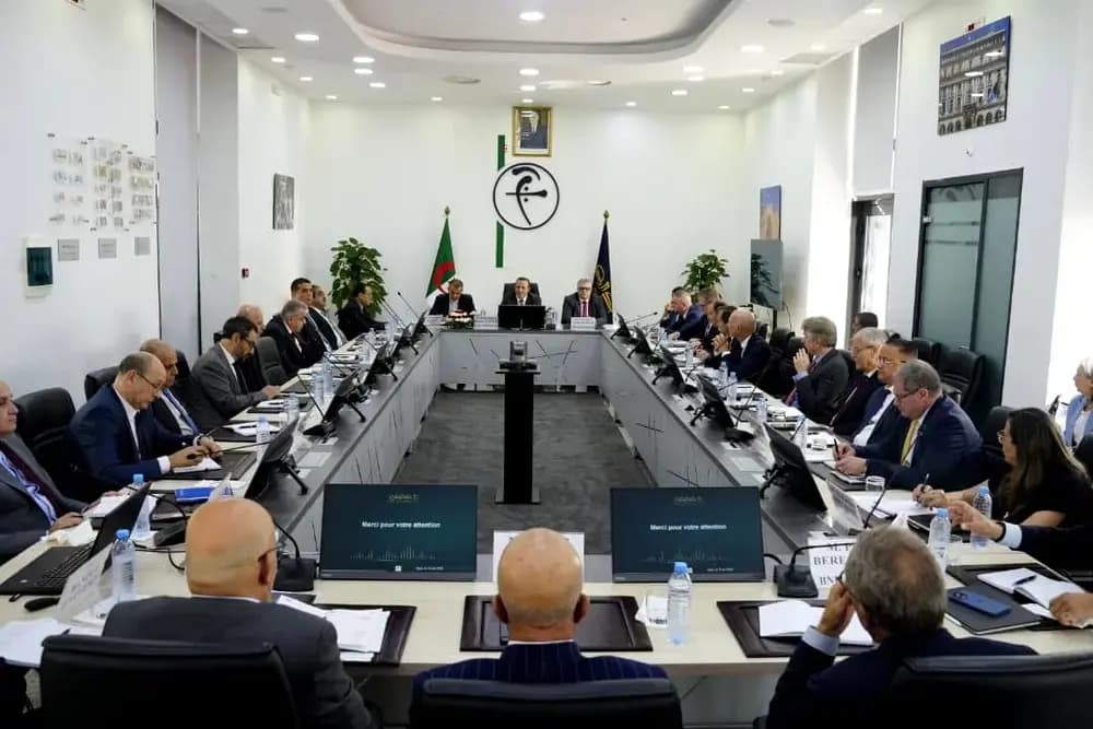 Banking modernization, financial inclusion top agenda of BA Governor’s meeting with banks