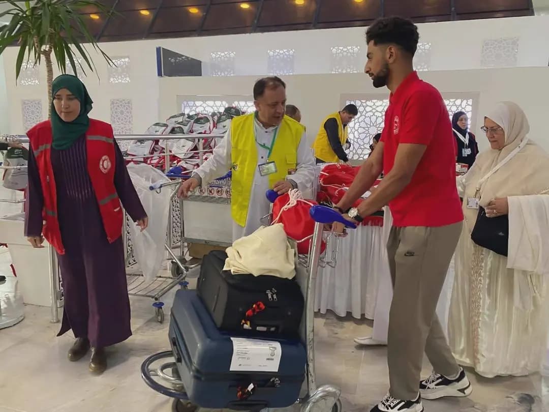 Algerian Red Crescent deploys 3,000 volunteers across 11 international airports to accompany pilgrims