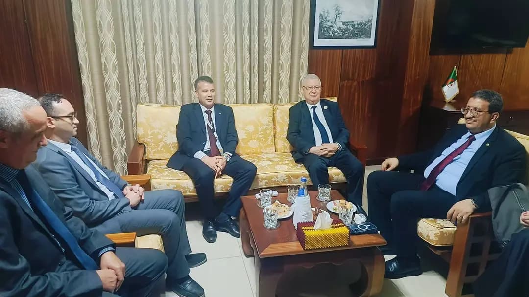 Nasri pays courtesy visit to Algerian Embassy in Accra