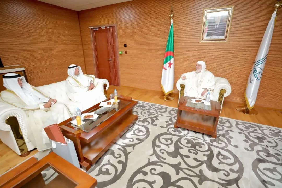 Djamaa El-Djazair Rector receives Kuwait’s ambassador to Algeria