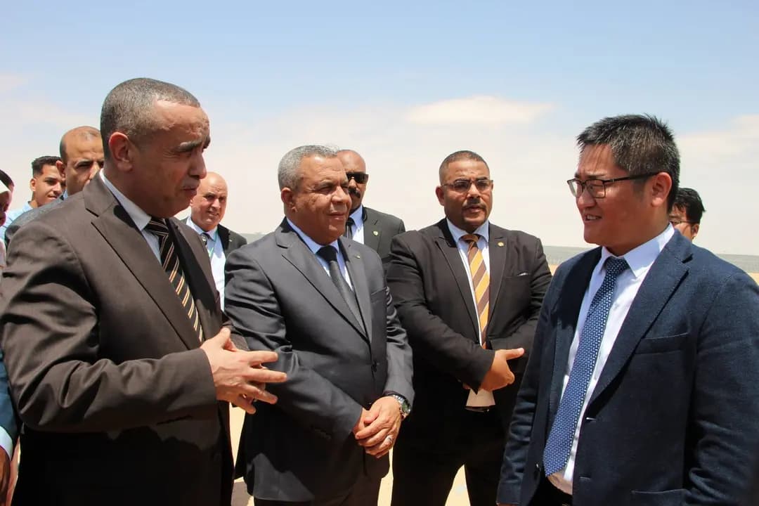 Adjal inaugurates 200-MW solar power plant in El Meghair