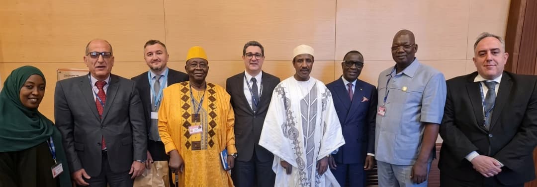 Aït Messaoudene holds talks with Chadian counterpart
