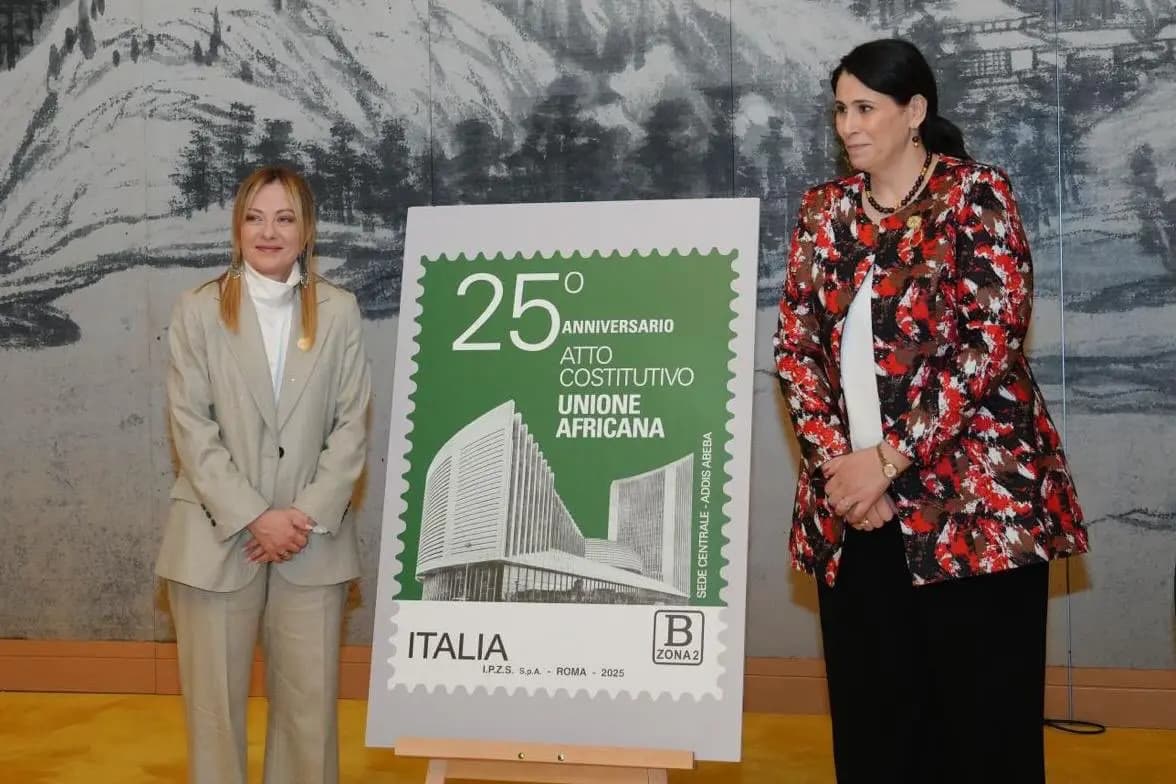 AU Summit: Selma Haddadi, Giorgia Meloni unveil stamp marking AU’s 25th anniversary