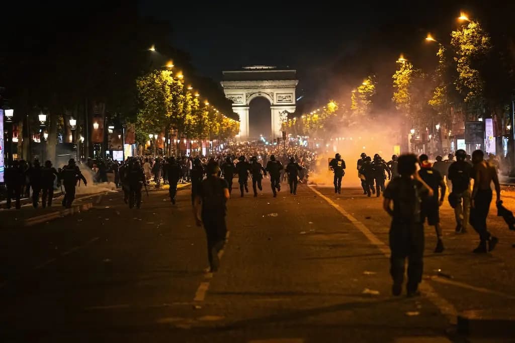 France: Police impose curfew in central Paris