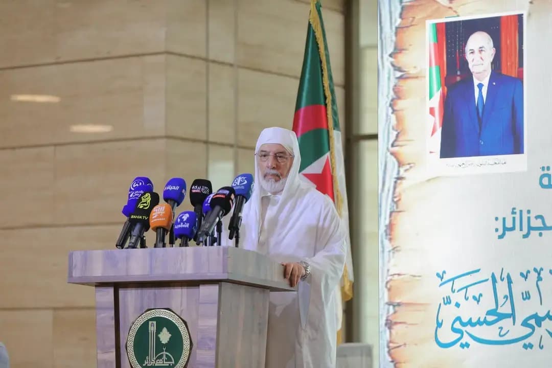 Rector de la Gran Mezquita de Argel destaca la importancia de los manuscritos del fiqh malikí en la consolidación del referente religioso nacional