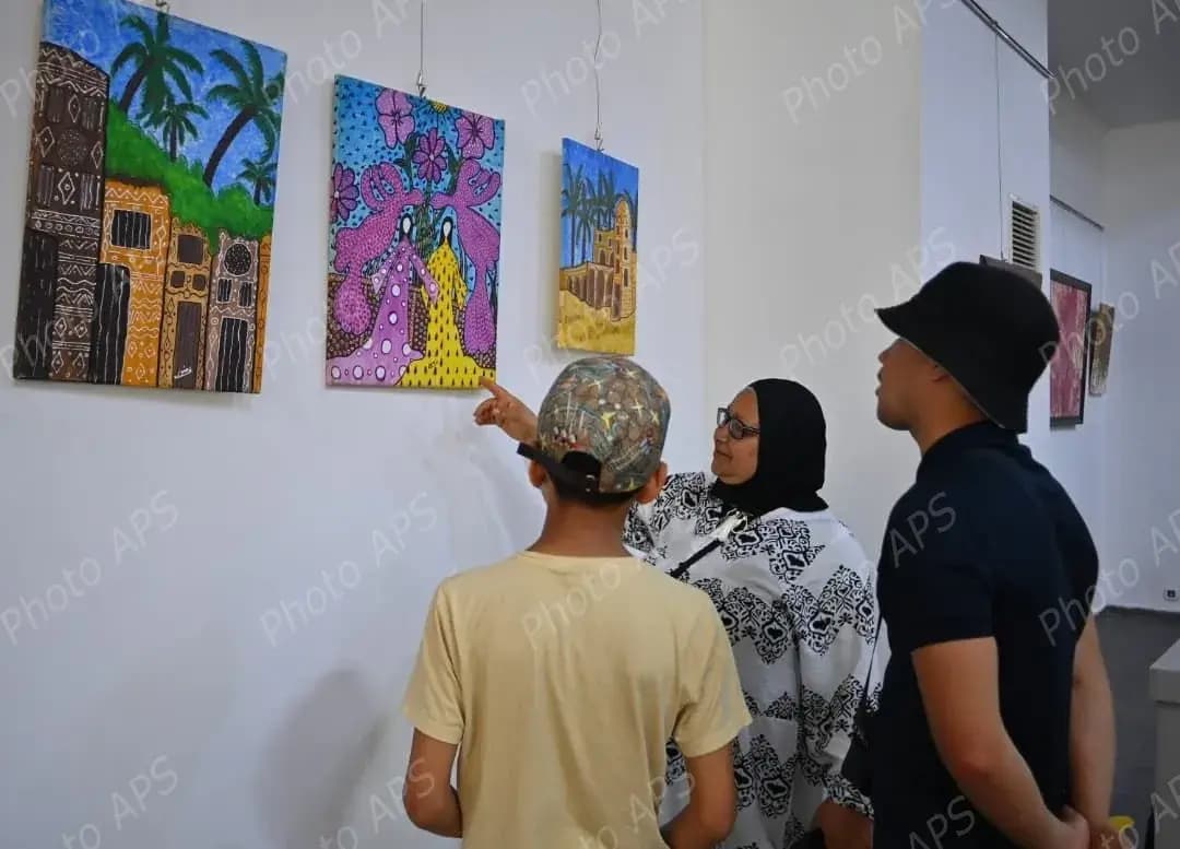 Orán inaugura una exposición nacional de artes plásticas bajo el lema "Saborea el Arte"