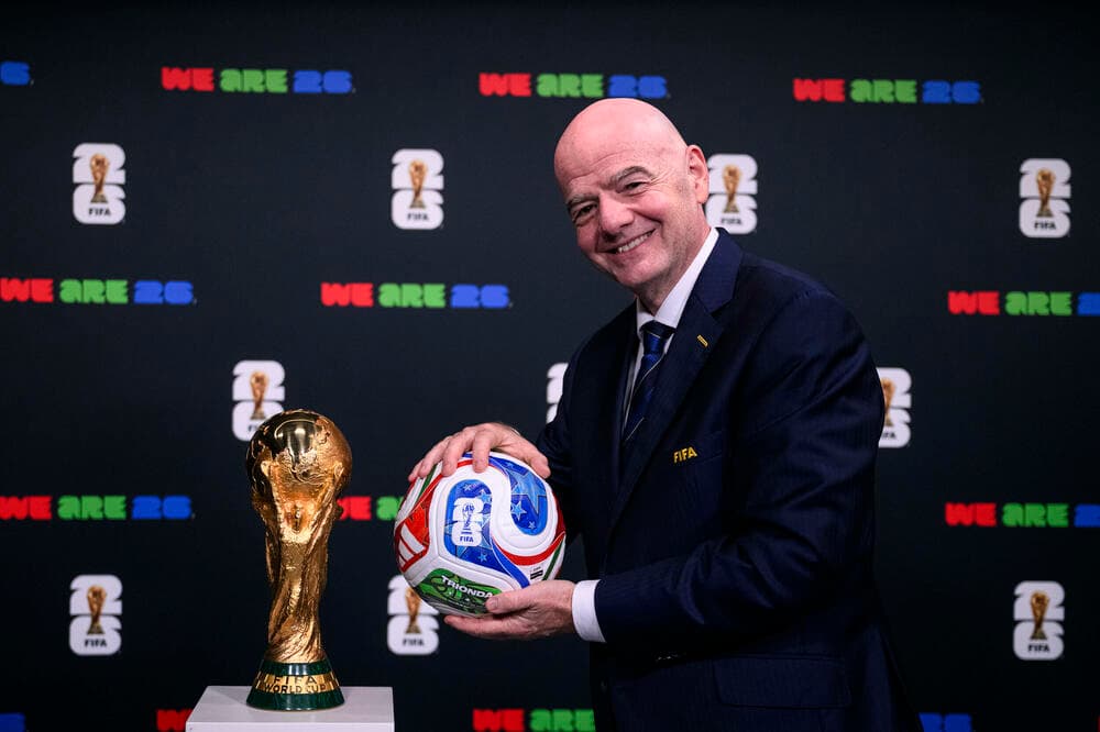 La FIFA presenta Trionda, balón de la Copa 2026