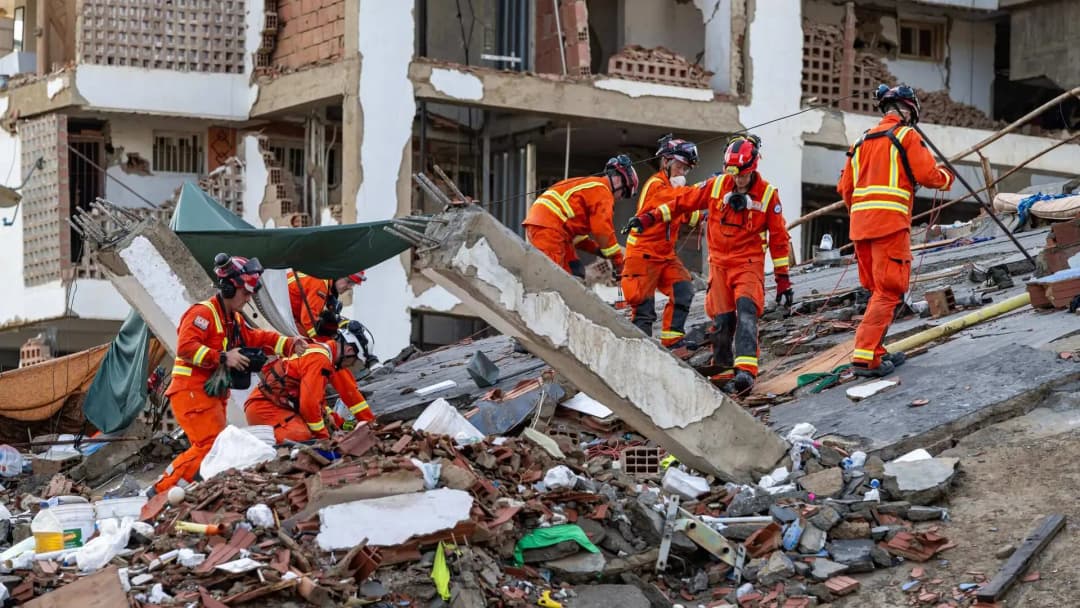 Venezuela eleva a 3.811 el número de muertos por el doble terremoto
