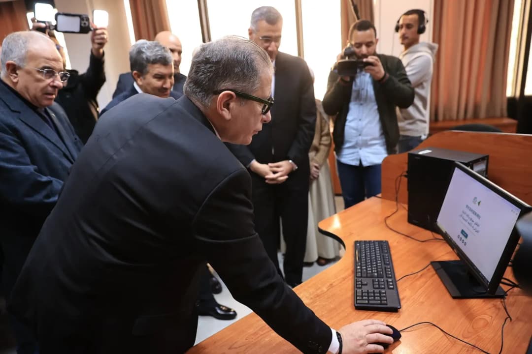 Lanzamiento de un servicio de información en lengua china