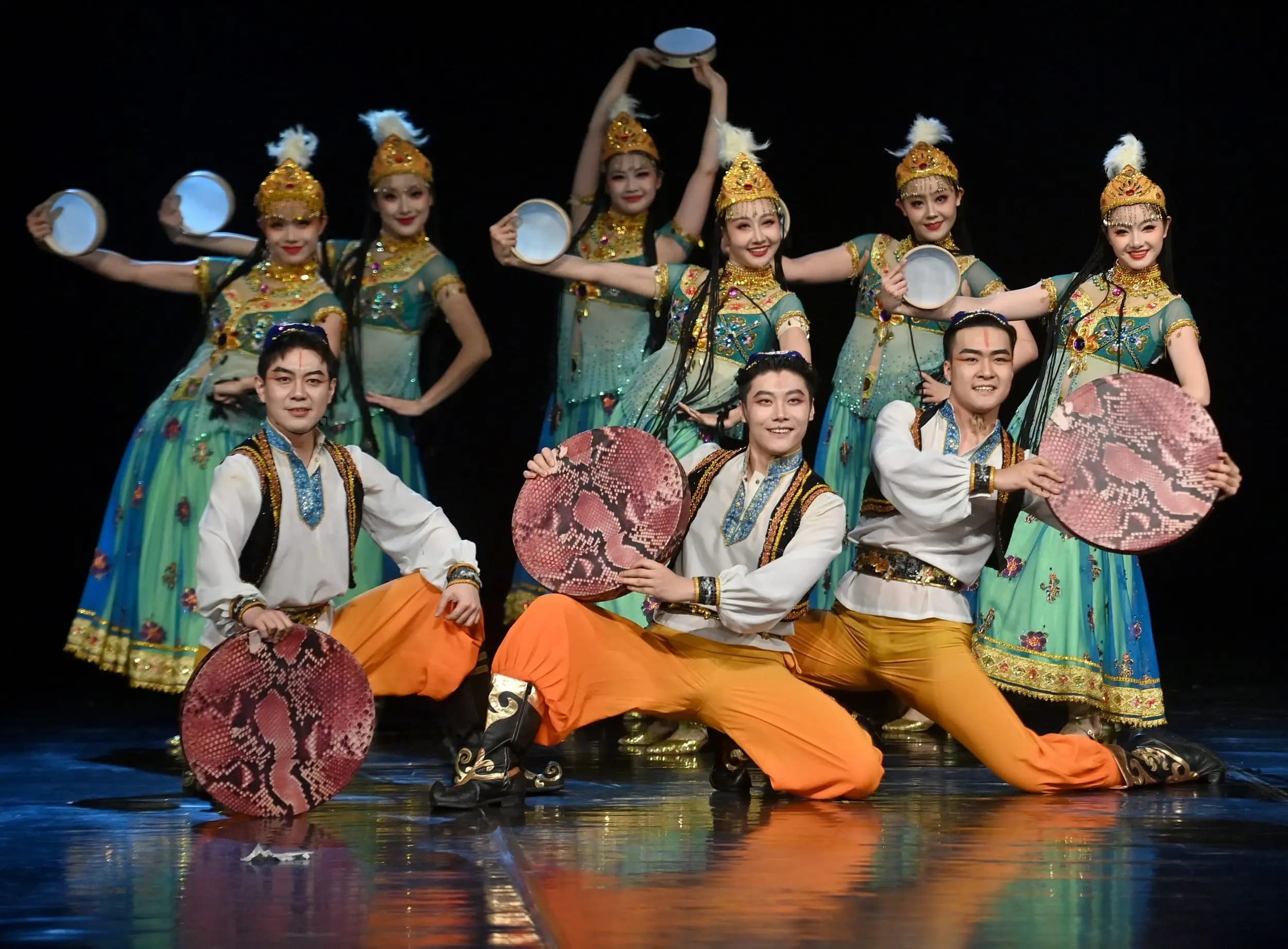 Espectáculo musical y artístico en Argel con motivo de la Fiesta de la Primavera china