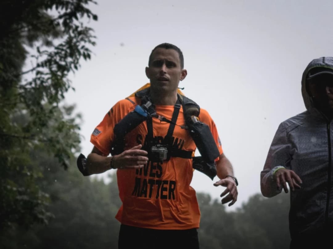España: el deportista Joseba Alzueta recorre las Islas Canarias en solidaridad con el pueblo saharaui
