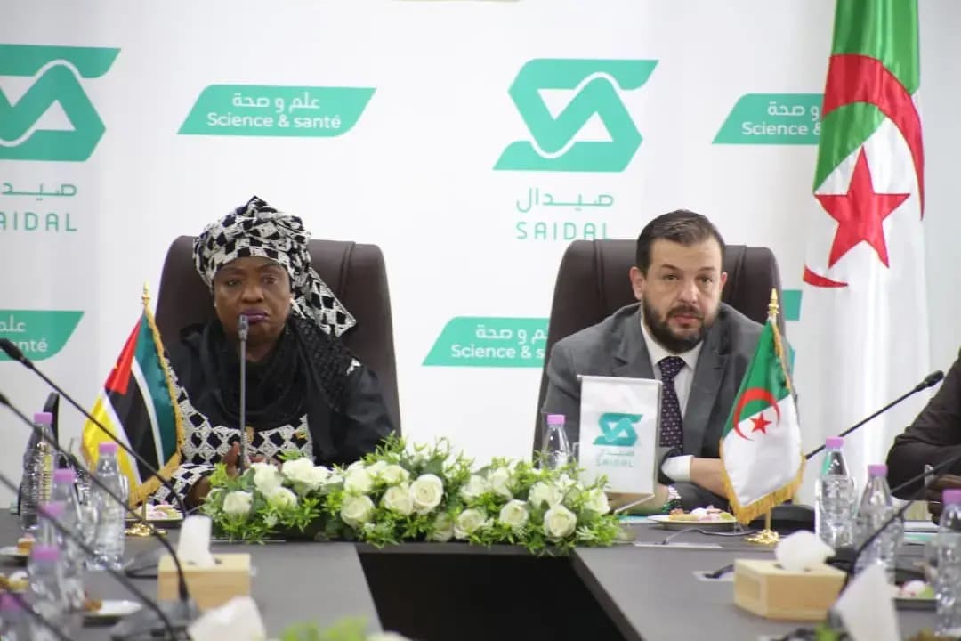Presidenta de la Asamblea de Mozambique llama a aprovechar la experiencia argelina en la industria farmacéutica