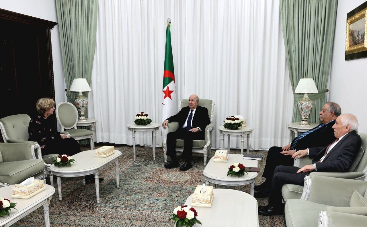 Presidente de la República recibe a la embajadora de EE.UU. en Argelia