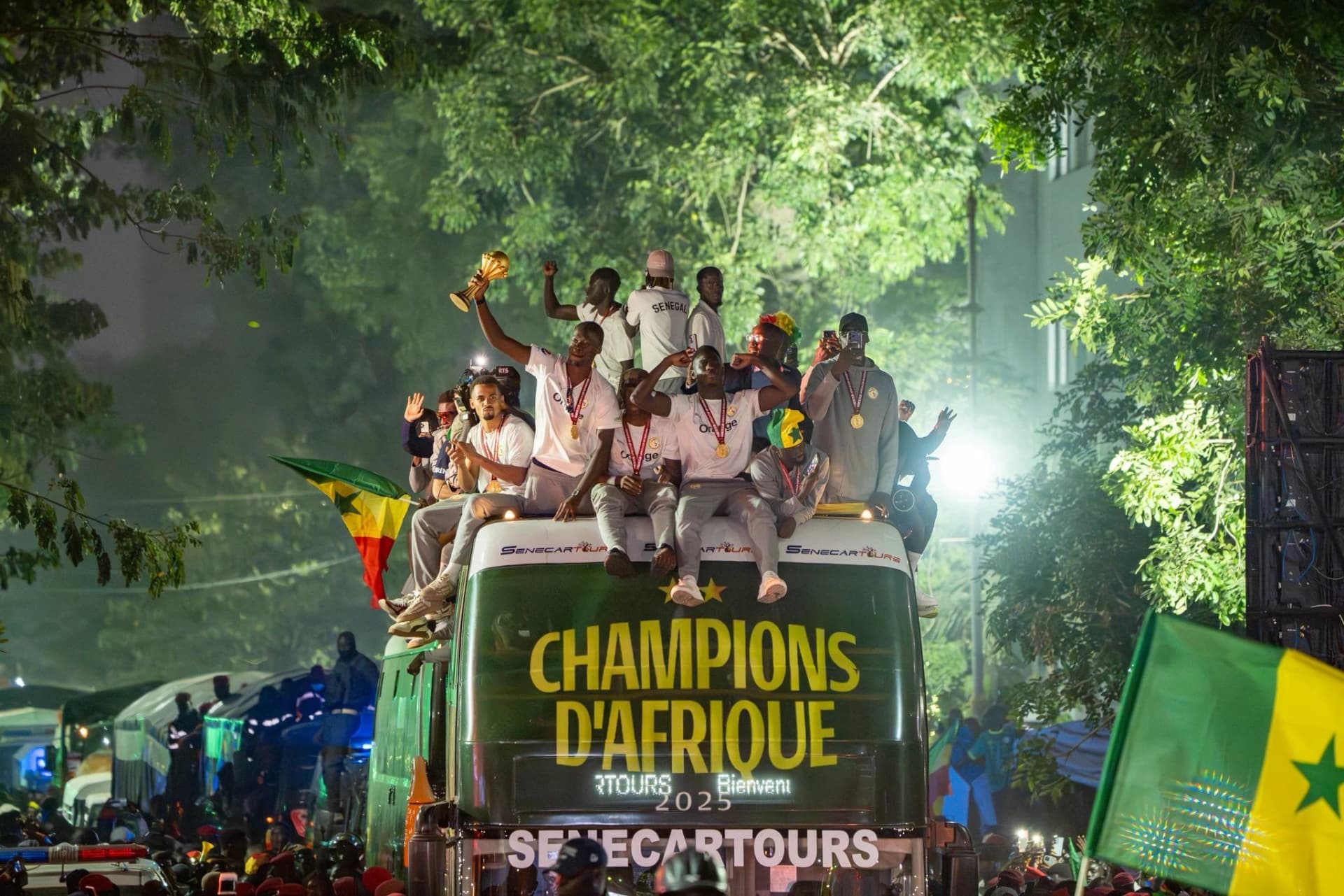 Presidente senegalés premia a los campeones de África con recompensas históricas