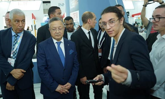 El ministro de Enseñanza Superior e Investigación Científica, Kamel Baddari resaltó el domingo la importancia del papel de la universidad en la promoción del liderazgo económico de Argelia a escala africana.