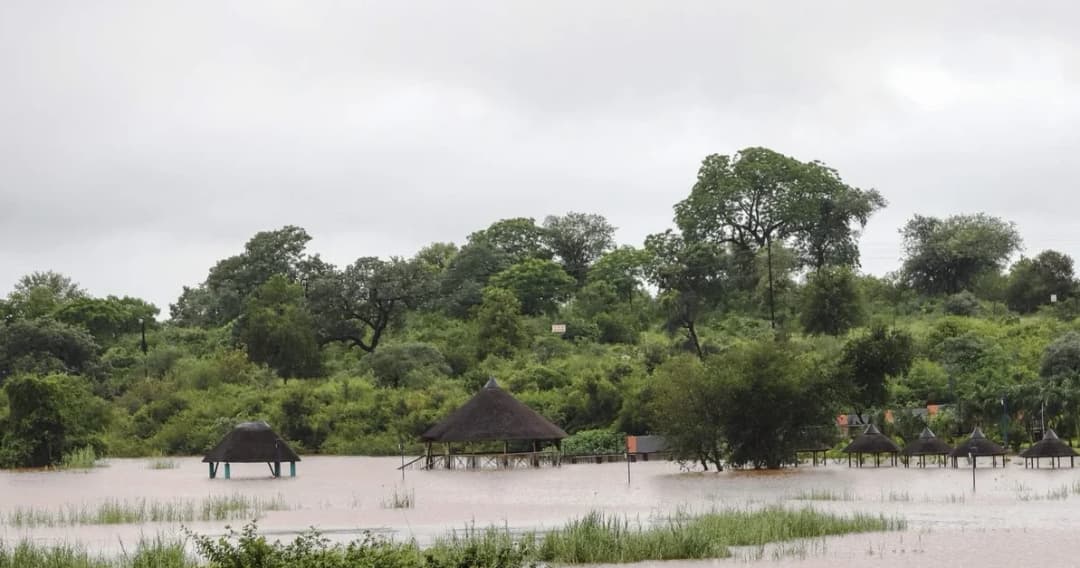 Sudáfrica declara el estado de catástrofe nacional ante las inundaciones