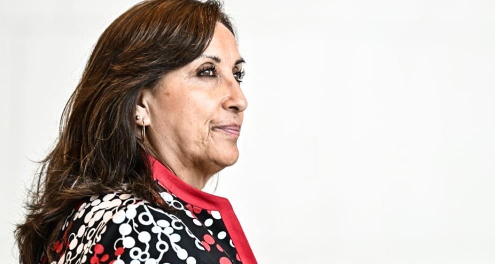 Perú: El Parlamento destituye a la presidenta Boluarte