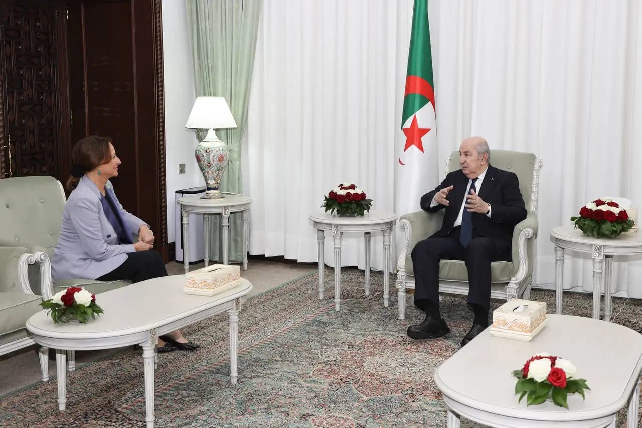 Presidente Tebboune recibe a Ségolène Royal, presidenta de la Asociación Francia-Argelia