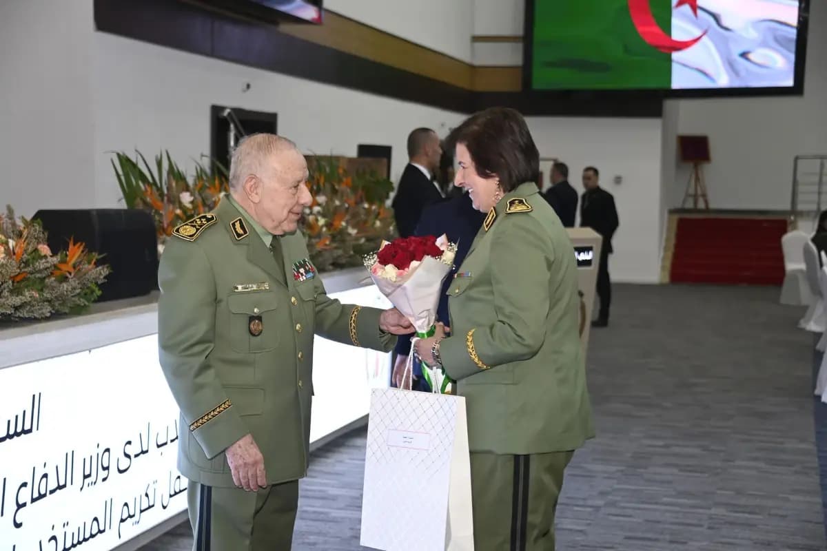 Ceremonia de celebración del Día Internacional de la Mujer en la MDN
