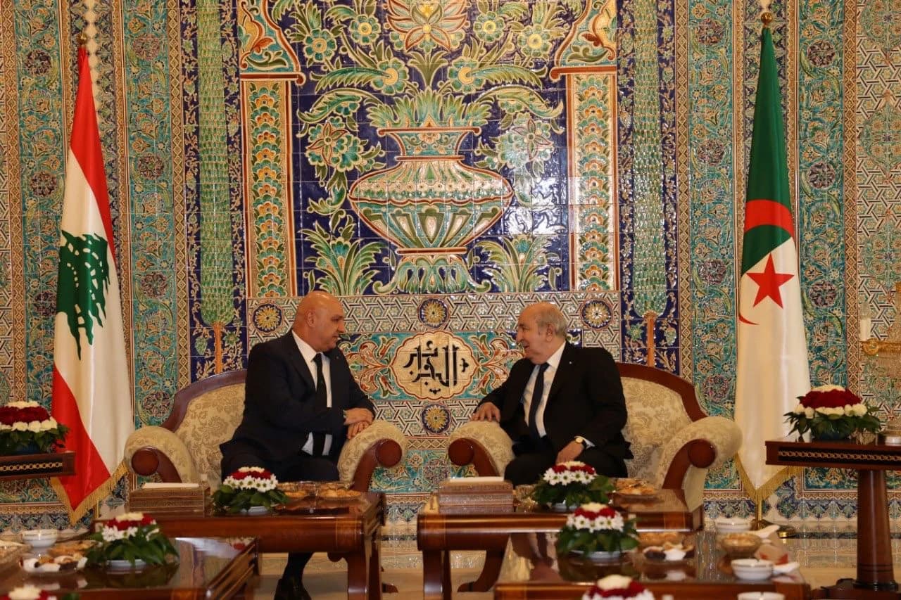 El presidente de la República se entrevista con su homólogo libanés