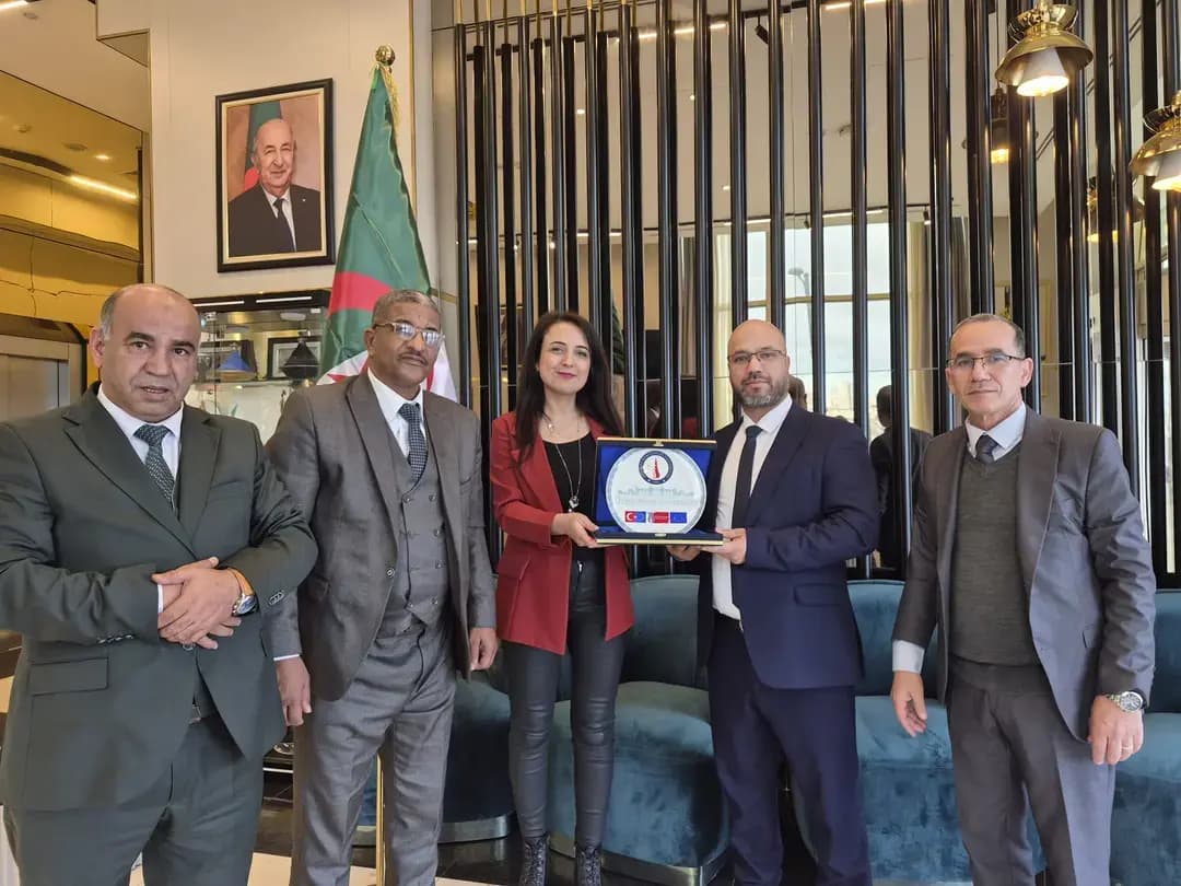 Cooperación académica entre la Universidad de Nâama y la Universidad turca de Kütahya