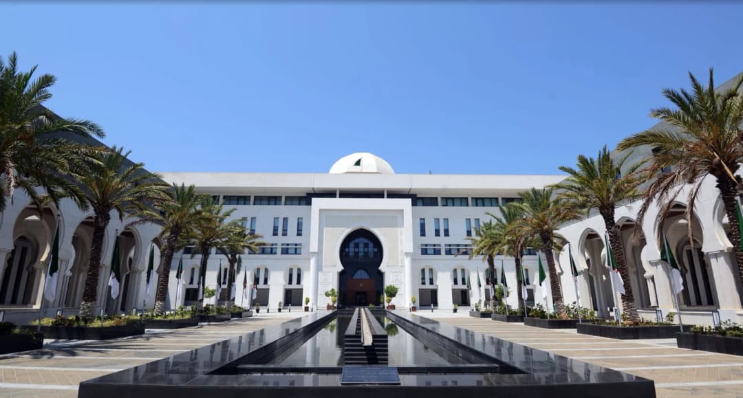 Sede del Ministerio de Asuntos Exteriores, Comunidad Nacional en el Extranjero y Asuntos Africanos.