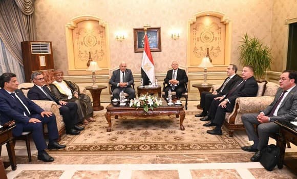 El presidente de la Junta Popular Nacional (APN) y presidente de la Unión Interparlamentaria Árabe (UIPA), Brahim Boughali, en El Cairo para presidir la 39ª reunión del Comité Ejecutivo de la Unión Interparlamentaria Árabe.