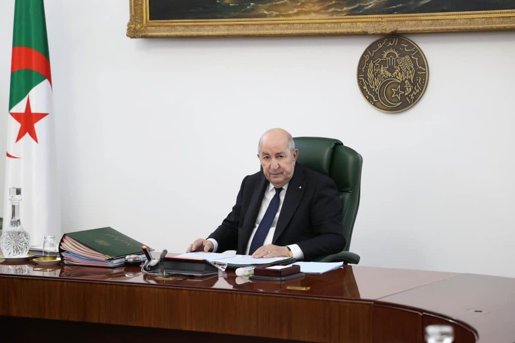 Presidente de la República preside una reunión del Consejo de ministros