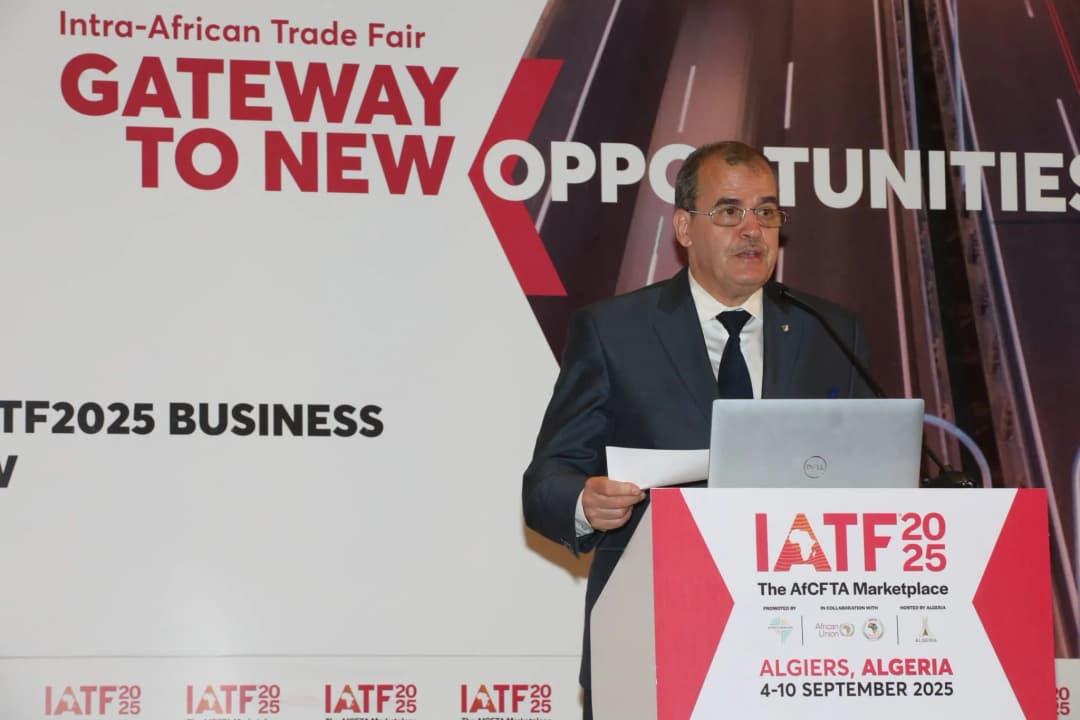 El ministro de Comercio Exterior y Promoción de las Exportaciones, Kamel Rezig afirma que la organización de la 4ª edición de la Feria Comercial Intraafricana (IATF 2025), por parte de Argelia, demuestra su compromiso con la integración económica del continente africano.