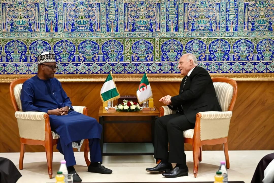 Attaf recibe al presidente de la Cámara de Representantes de la República Federal de Nigeria