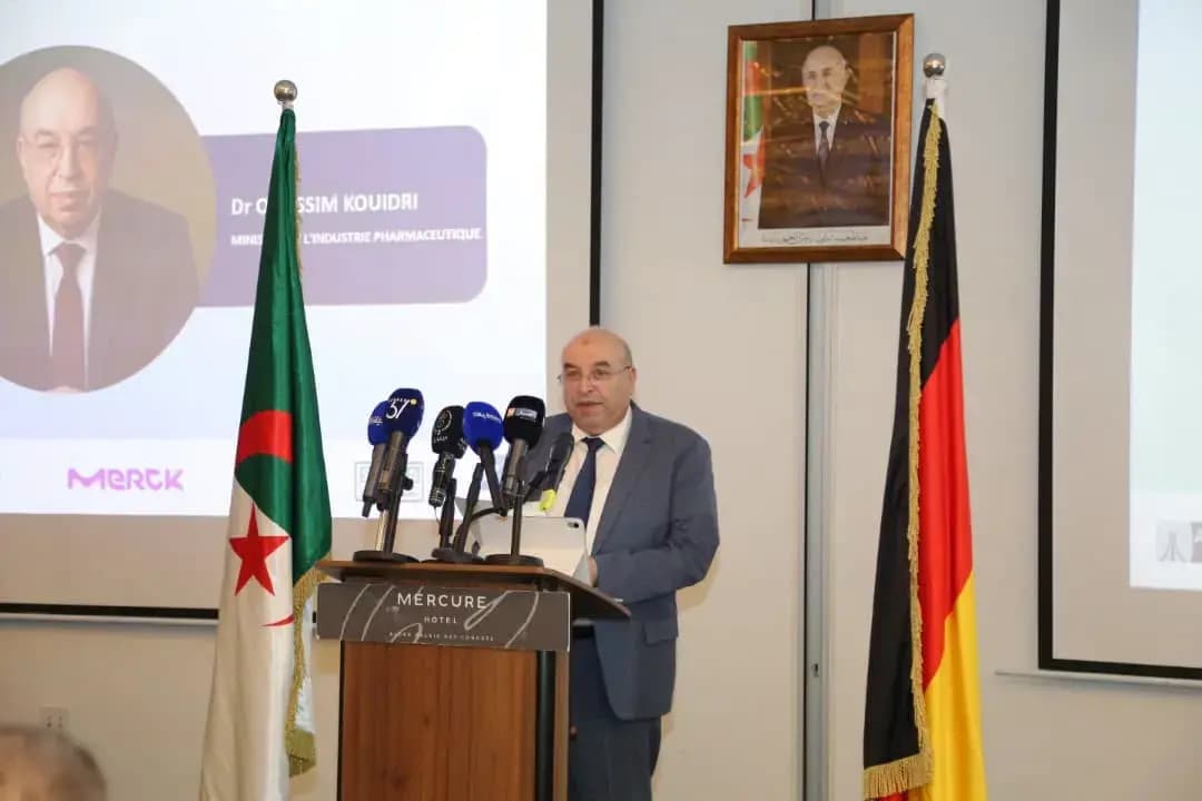 Ministro de Industria Farmacéutica