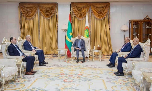 El presidente de la Junta Popular Nacional, Brahim Boughali fue recibido en Nuakchot por el presidente de la República de Mauritania.