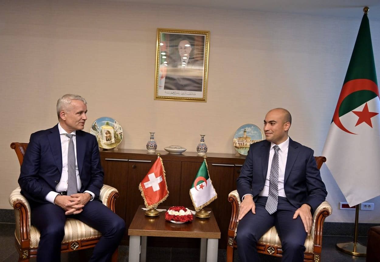 Chaib recibió el lunes al ministro de Justicia y Policía de la Confederación Suiza, Beat Jans, de visita de trabajo en Argelia