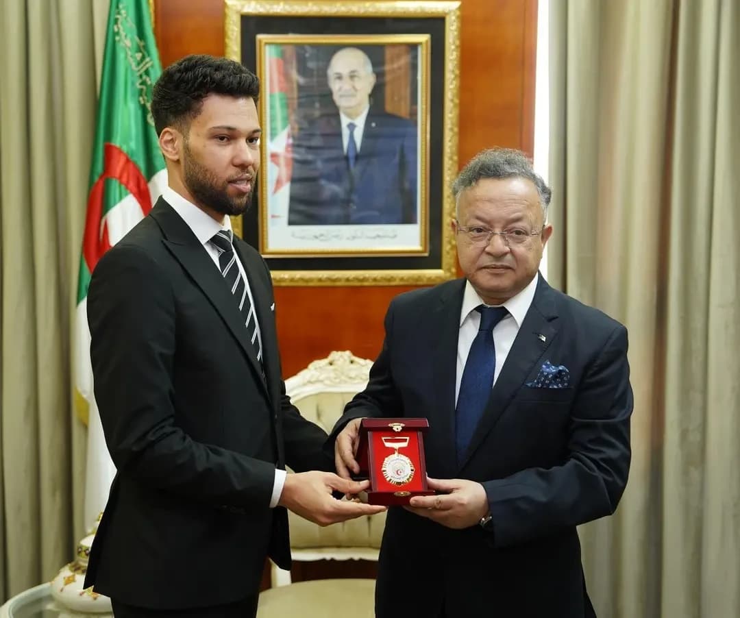 Baddari distingue al investigador Laid Dardabou, ganador de “Stars of Science”